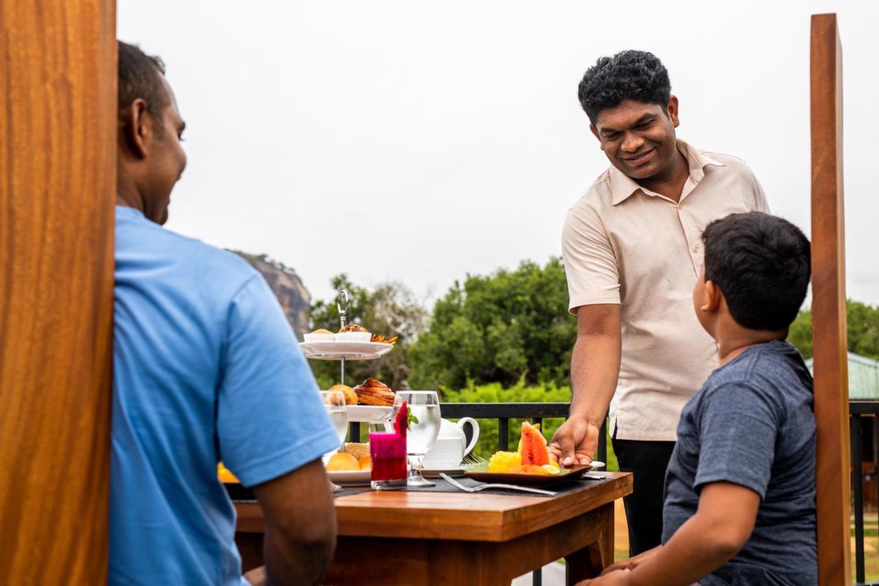 Sigiriya King'S Resort Exterior photo