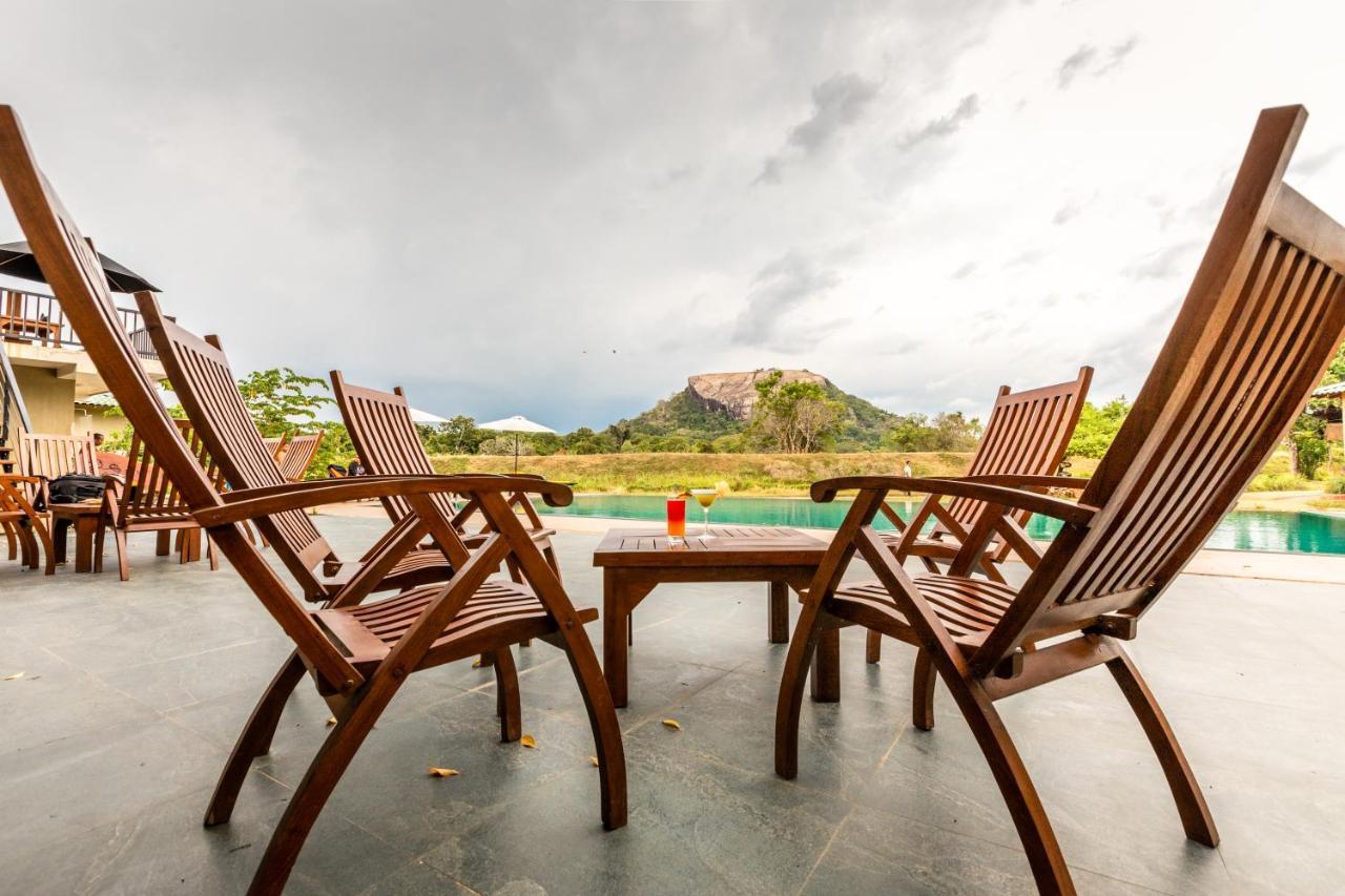 Sigiriya King'S Resort Exterior photo